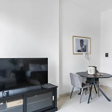 Furnished Apartment Binghatti Canal - Burj Khalifa View, Dubai Exterior photo