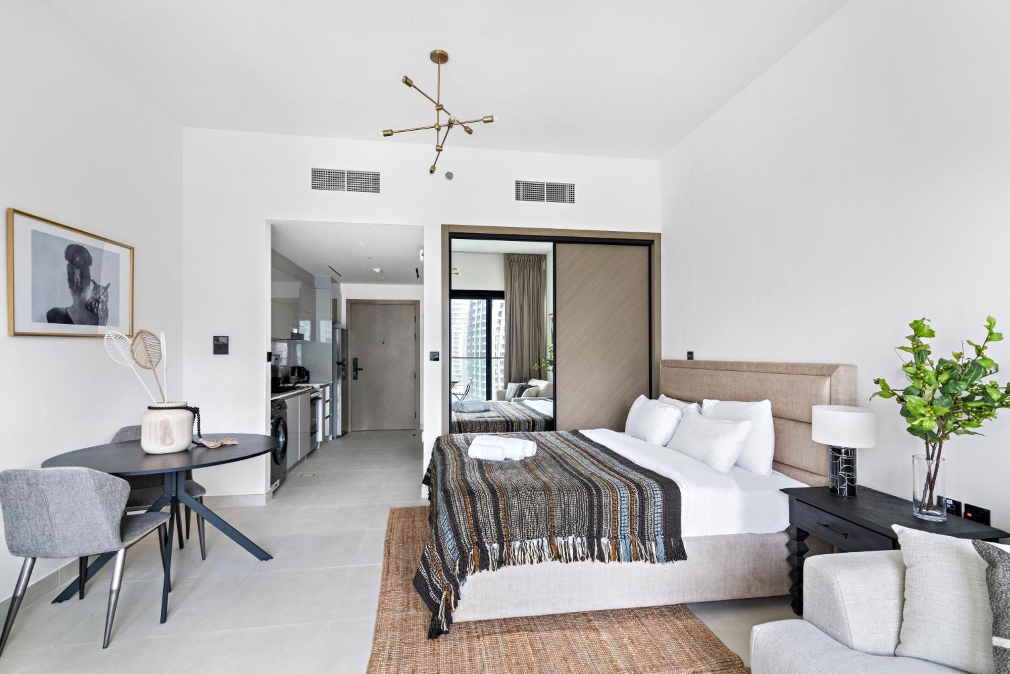 Furnished Binghatti Canal - Burj Khalifa View, Dubai